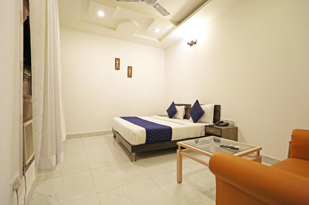 Hotel Ambrosia - A Boutique Hotel Nuova Delhi Esterno foto