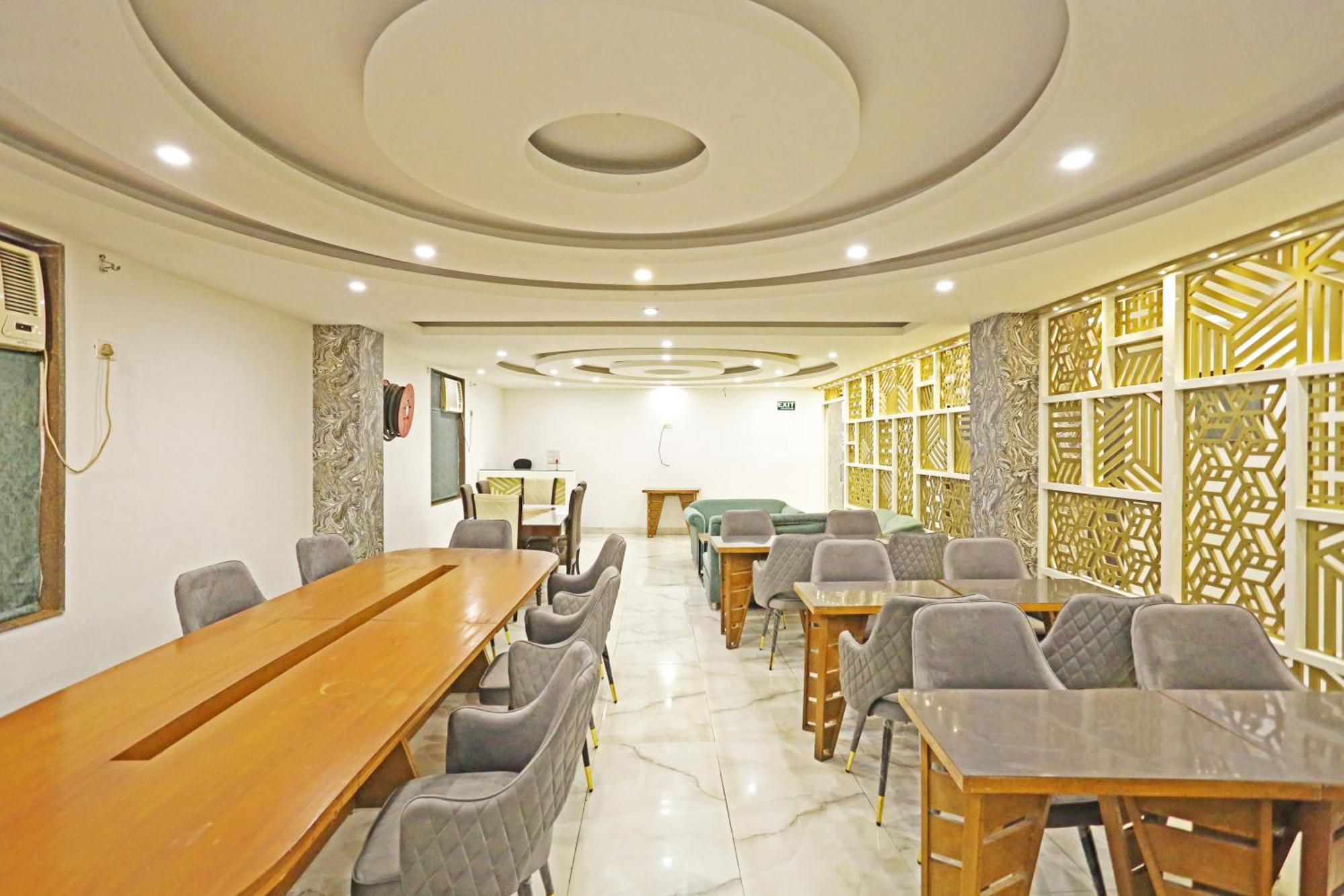 Hotel Ambrosia - A Boutique Hotel Nuova Delhi Esterno foto